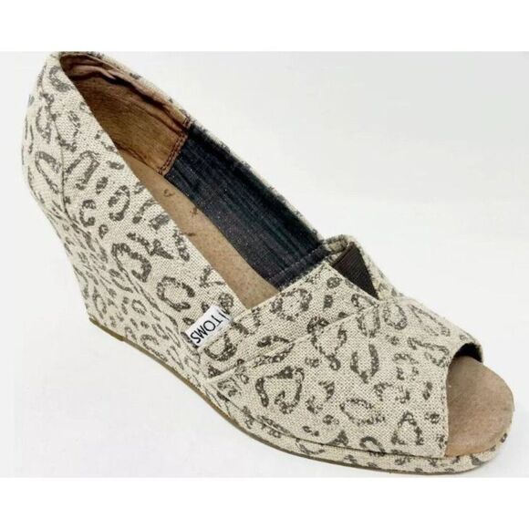 Toms Women's Leopard‎ Print Canvas Wedge Heels Size 7 - Picture 3 of 13